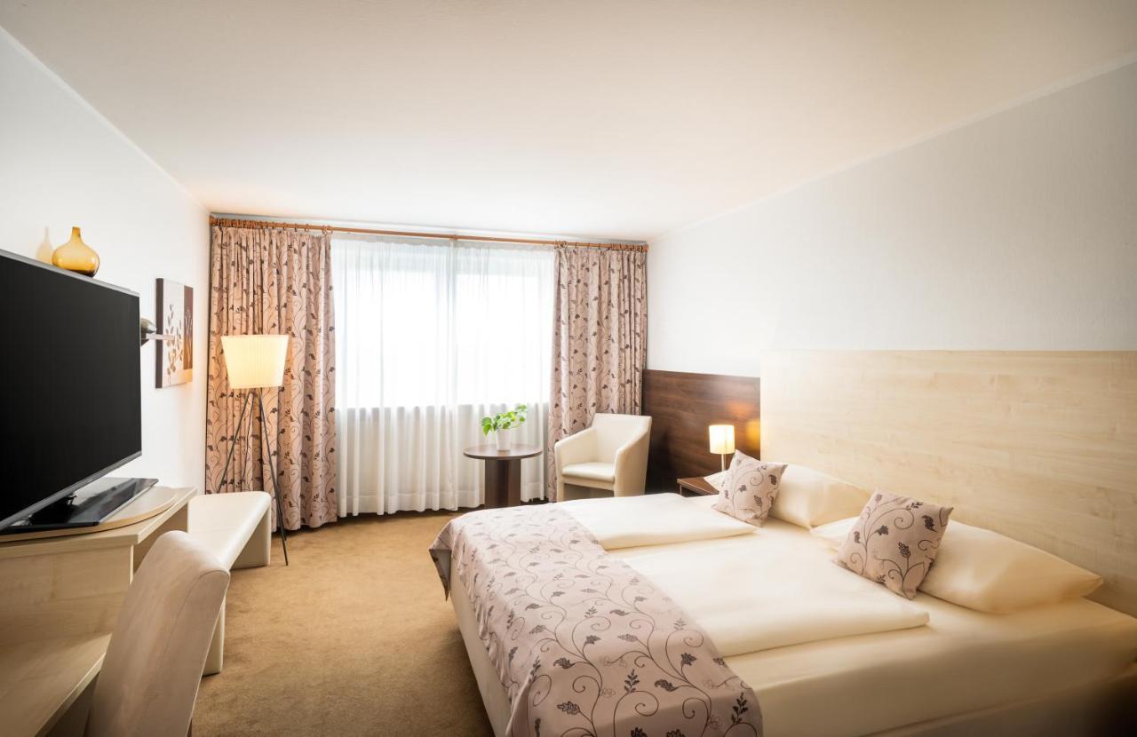 Hotel Qu 4*