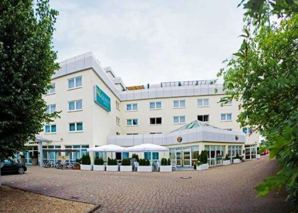 Qu 4* Augsburg