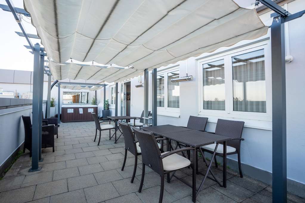 Qu 4* Augsburg